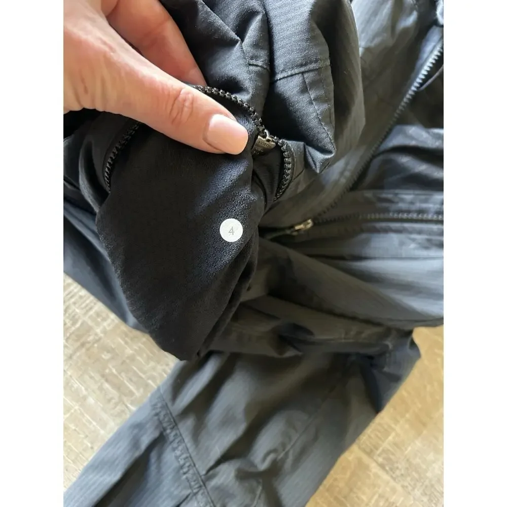 Lululemon Hooded Jacket 4 Full Zip Windbreaker Lightweight Running Women